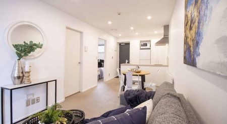 2 bedroom apartment - Photo 5