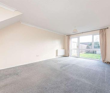 Fleetham Gardens, Lower Earley, Reading, RG6 - Photo 3