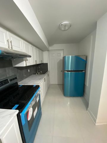 For Lease - 76 Boathouse Road, Brampton, Ontario - Photo 2