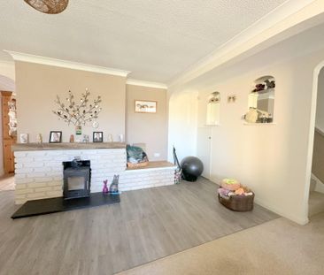 Terraced House - Photo 3