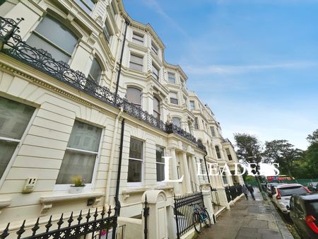 2 bedroom apartment to rent Palmeira Avenue, Hove - Photo 4