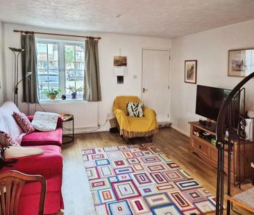 2 bedroom terraced house to rent - Photo 2