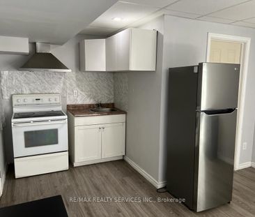 For Lease - 6045 Ernest Crescent Unit# Bsmt, Niagara Falls, Ontario - Photo 2