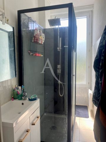 Location Appartement 3 pièces 60m² - Photo 4