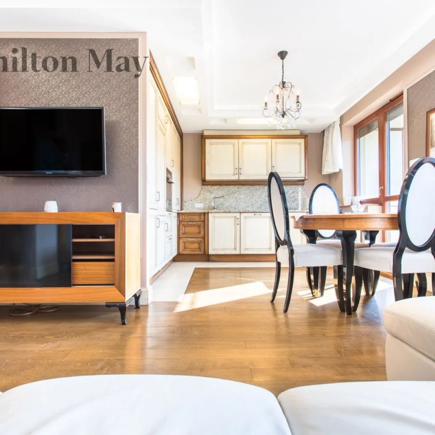 Ołtaszyn: Odświeżone mieszkanie 54m² z balkonem, garderobą i miejscem postojowym - Photo 1