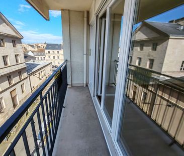 Location Appartement 3 pièces 71m² - Photo 6