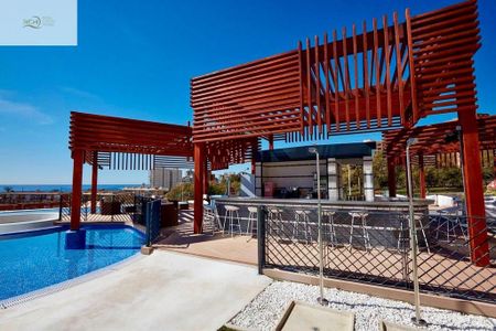 2 room luxury Flat for rent in Benidorm, Valencia - Photo 4