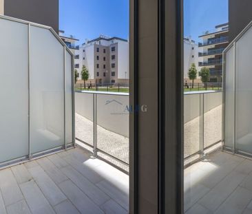 Luxury Flat for rent in Montijo, Distrito de Setúbal - Photo 1