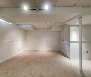 For Lease - 1103 Springbrook Crescent, Oakville, Ontario - Photo 4