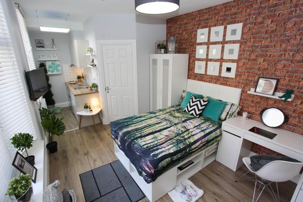 Studio to rent - Photo 1