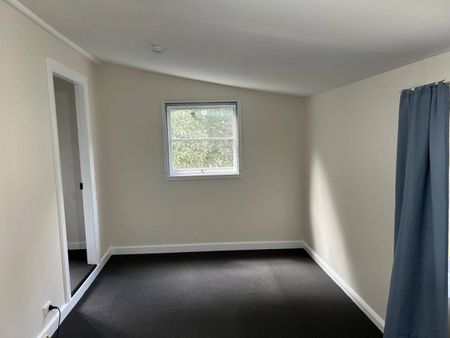 Springdale - Photo 2