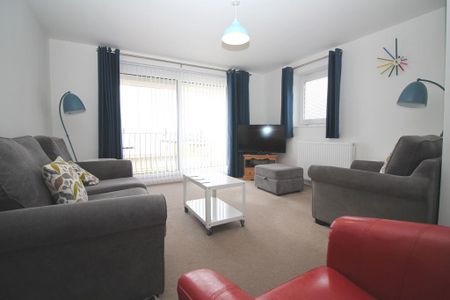 4 bedroom terraced house to rent - Photo 5