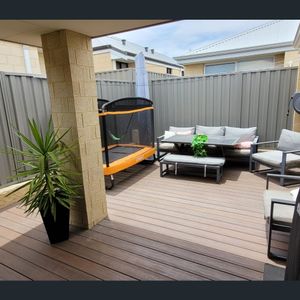 Modern Family Home in Peaceful Eglinton Area - Photo 2