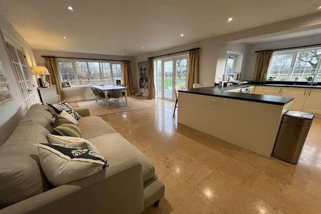 Monk Sherborne, Hampshire, RG26 - Photo 4