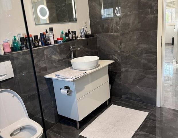 2 Zimmer Wohnung mit Garten - Photo 1