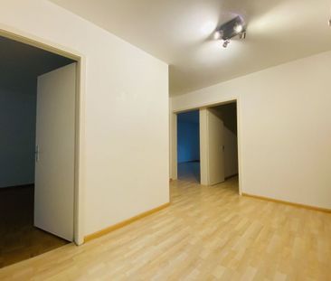 4-Zimmer Wohnung mit 2 Balkone, Lift und Keller - Photo 3