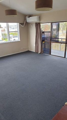 Property Management210 Sunnynook Rd, Sunnynook - House for Rent - Photo 4