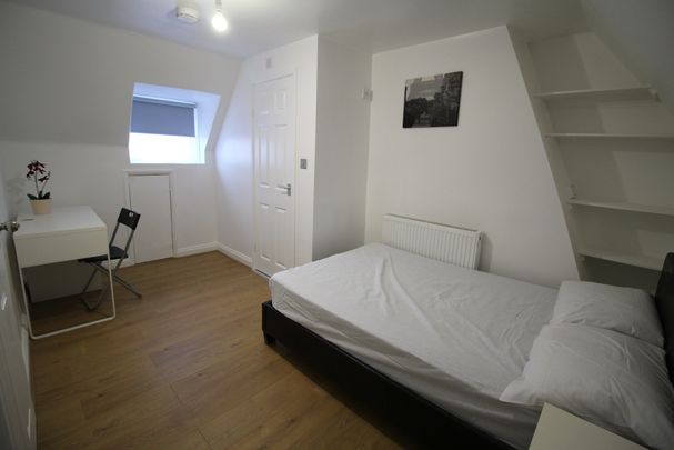 4 Bed Student Accommodation - Photo 1