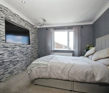 St. James Way, Georgetown, TREDEGAR - Photo 3