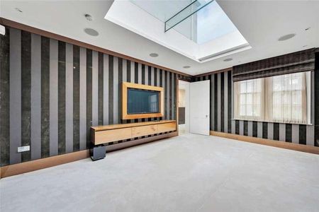 Queens Grove, St John's Wood, London, NW8 - Photo 2