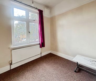 4 bedroom House To Let - Photo 5