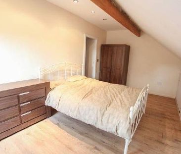 Room in a Shared House, Stanley St, L7 - Photo 6