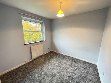 4 bedroom detached house to rent - Photo 5