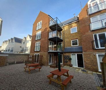 2 bedroom flat to rent - Photo 3