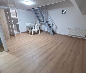 Appartement te huur - Foto 1