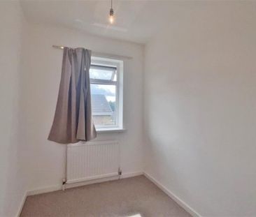 3 bedroom detached house to rent - Photo 5