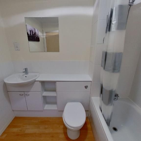 1 bedroom flat to rent - Photo 1
