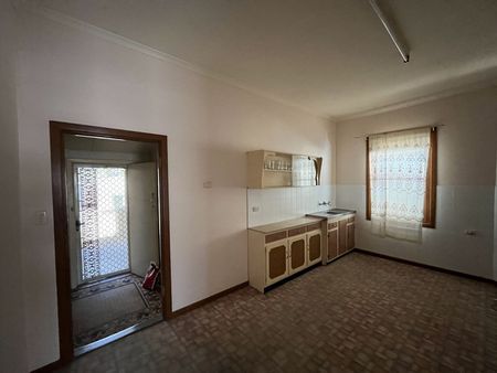 7 Langsford Street, 5700, Port Augusta Sa - Photo 4