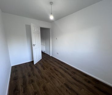 Lock Drive, BIRMINGHAM - Photo 4