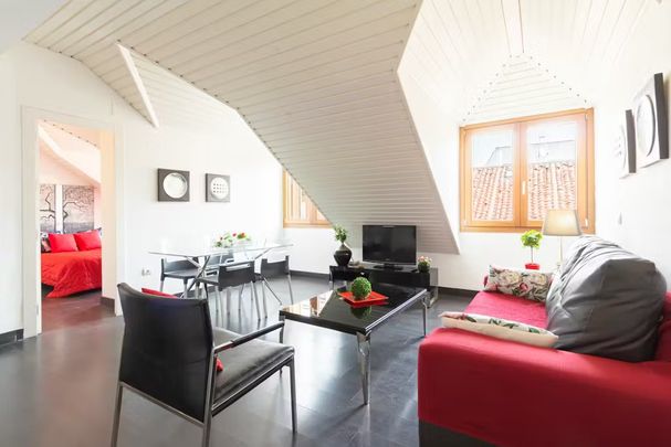 Calle Pérez Galdós, Madrid, Community of Madrid 28004 - Photo 1