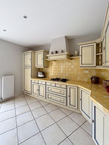 Location Maison 4 pièces 103m² ST SULPICE LA POINTE 81370 - Photo 5