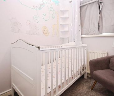 3 bedroom detached house to rent - Photo 4