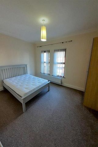 4 Meadowbank Place, Belfast, BT9 7FF - Photo 4