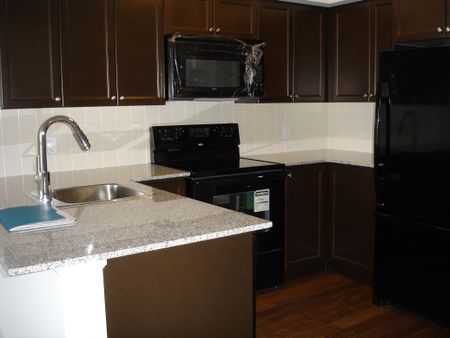 For Lease - 125 Village Green Square Unit# 3610, Toronto, Ontario - Photo 5