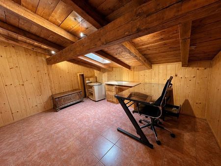 AUTHENTIQUE, SPACIEUSE ET FAMILIALE - Photo 5
