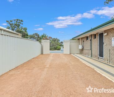 19 Jubilee Road, Forrestfield WA 6058 - Photo 6