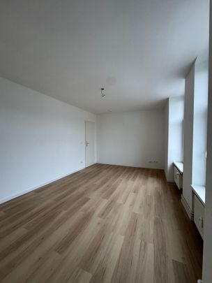 Hell und grün Wohnen – 2 Zimmer in Niederschönhausen suchen neue/n Mieter/in - Photo 1