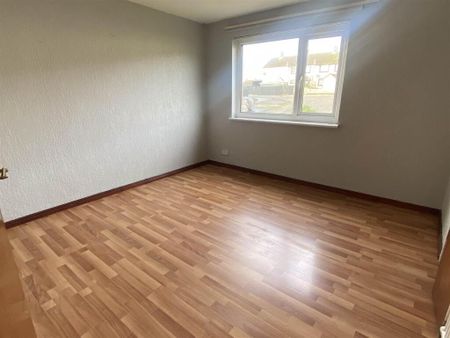 15 Glebetown Drive, Downpatrick, BT30 6QG - Photo 2