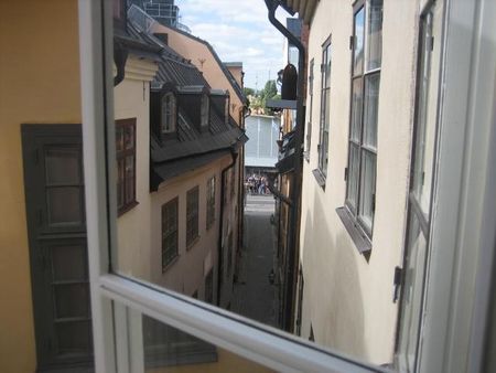 Jättefin 2:a på bra adress i Gamla Stan - Foto 3