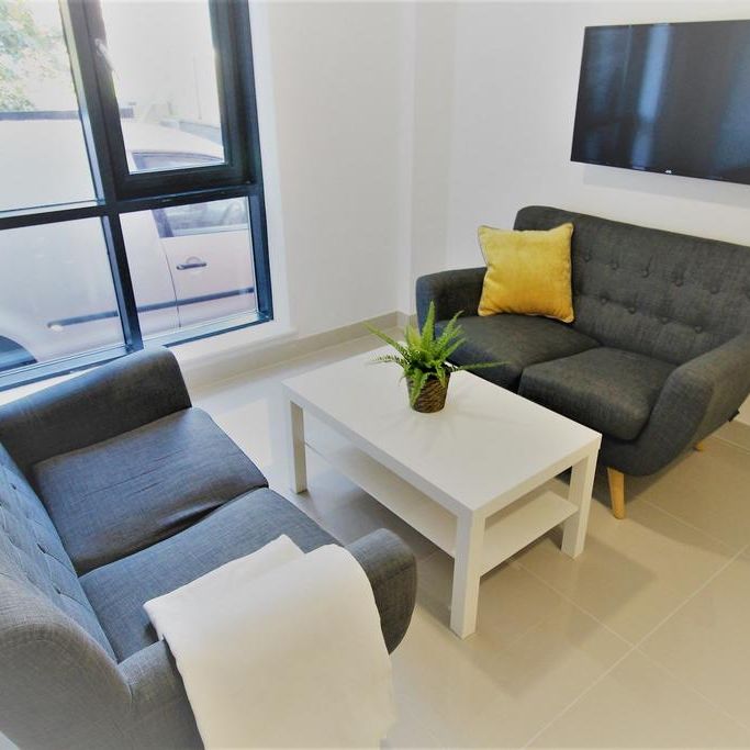 3 bedroom flat to rent - Photo 1