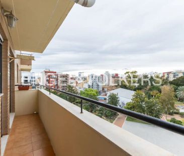 Valencia Capital - Photo 4