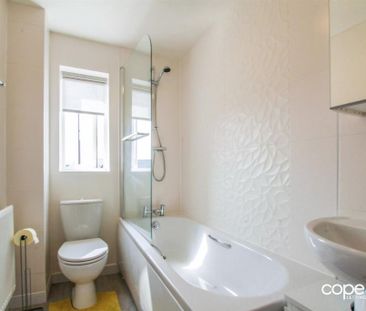 3 bedroom detached house to rent - Photo 6