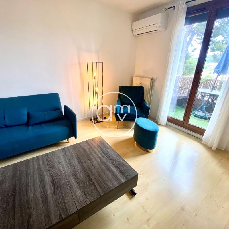 Location Appartement 2 pièces Meublé 31m² HYERES 83400 - Photo 1