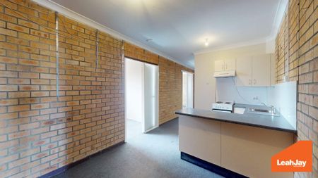 2/138-140 Lang Street, Kurri Kurri NSW 2327 - Photo 2
