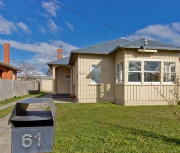 Share house close to the University and Mowbray Shopping Centre - Photo 6