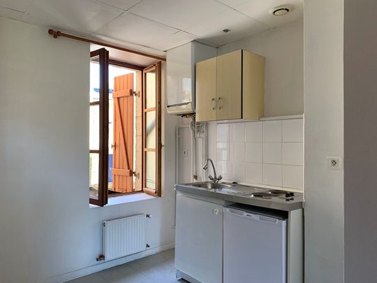 RUE DE LONGVIC – T2 – 37 m² - Photo 1